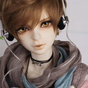 Senior Delf KARIS Head Limited