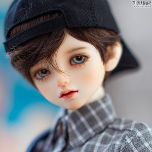 娃娃 Kid Delf BEAN Head Limited